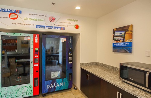 Roseland Hotel | Budget-Friendly Motel 6 in South Bend with Great Amenities