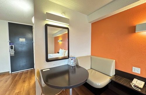 Springfield Hotel | Budget-Friendly Motel 6 in Springfield, VA Near Washington DC