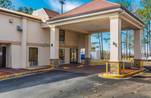 Suwanee Hotel | Pet-Friendly Comfort at Motel 6 Suwanee, GA - Gwinnett Center