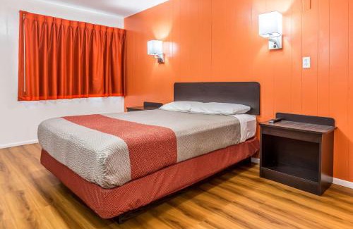 Tremonton Hotel | Pet-Friendly Motel 6 in Tremonton, UT for Family Stay