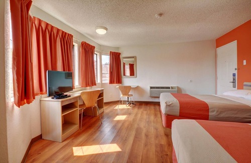 Wethersfield Hotel | Budget-Friendly Motel 6 Wethersfield, CT with Breakfast