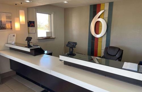 Wichita Falls Hotel | Budget-Friendly Motel 6 in Wichita Falls, TX - North