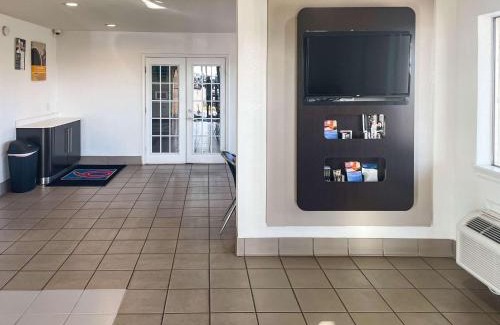 Wichita Falls Hotel | Budget-Friendly Motel 6 in Wichita Falls, TX - North