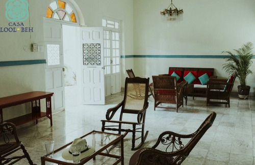 Centro House | Budget-Friendly Motel with Pool & Kitchen - Rated 10/10