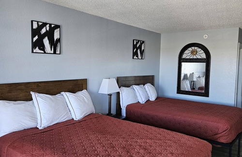 Bonanza Hotel | Cozy Motel 9: Rated 8/10 with Spa and Family Amenities