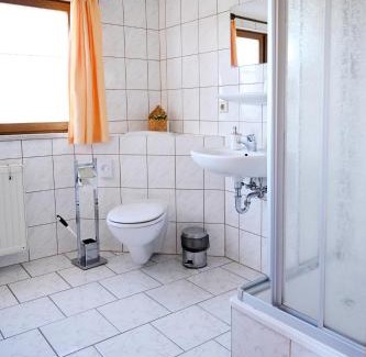 Steigra Hotel | Comfortable Stay at Motel an der B180 with Family-Friendly Amenities