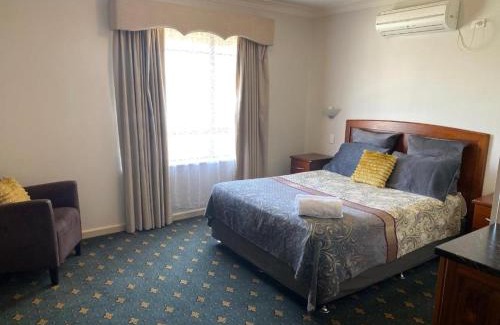 Morwell Hotel | Motel