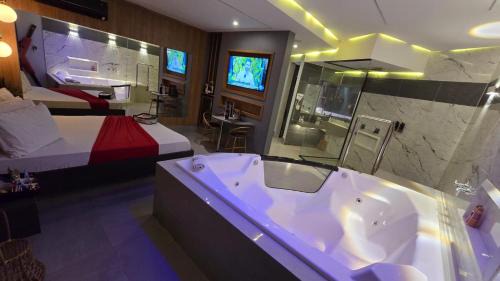 Ribeirao Preto Hotel | Cozy Motel Copacabana: Top-Rated Stay with Breakfast & Hot Tub