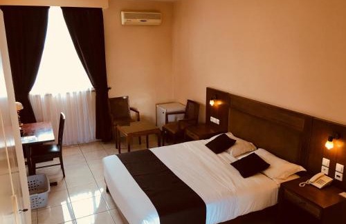 Antananarivo Avaradrano Hotel | Cozy Motel d'Antananarivo: Pet-Friendly with Pool & Breakfast