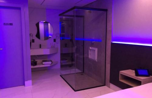 Sao Paulo Hotel | Cozy Stay at Motel Disco Verde with Complimentary Breakfast