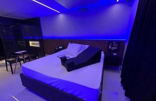 Sao Paulo Hotel | Discover Motel Disco Verde Congonhas with Hot Tub Access