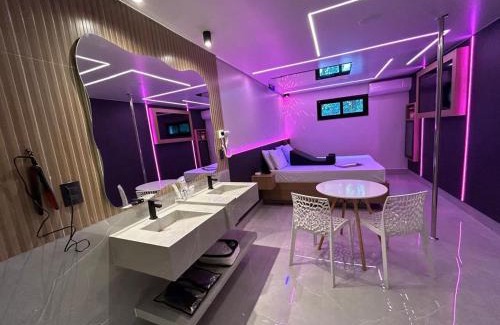 Sao Paulo Hotel | Discover Motel Disco Verde Congonhas with Hot Tub Access