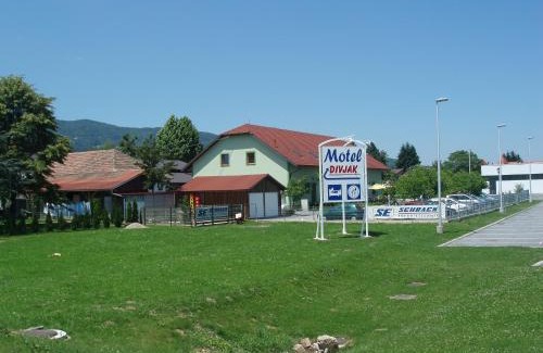 Spodnje Hoce Bed & Breakfast | Discover Motel Divjak: Top-Rated Stay with Family Amenities