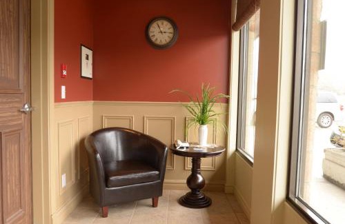 Rimouski-Neigette Hotel | Family-Friendly Getaway at Motel du Littoral - Rated 8.5/10