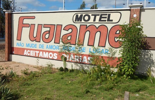 Camocim Hotel | Pet-Friendly Motel Fujiame Camocim with Complimentary Breakfast