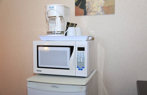 Salaberry De Valleyfield Hotel | Comfort and Convenience at Motel Grande ile with Breakfast