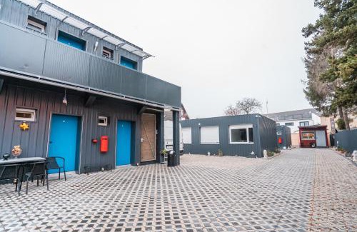 Tempelhof Hotel | Comfortable Motel Home Berlin with Oceanfront Views