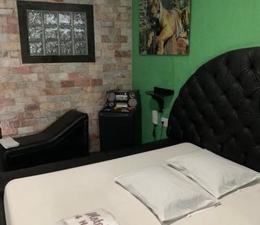Fazenda Agua Branca Hotel | Budget-Friendly Stay at Motel Jaguar Contagem with Hot Tub