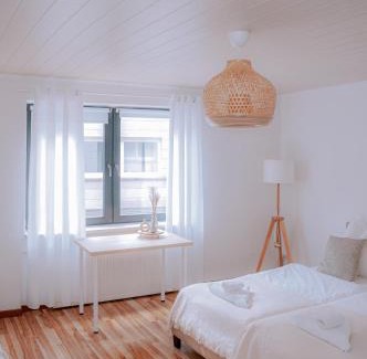 Haiger Apartment | Budget-Friendly Comfort at Motel Kalos with Breakfast Included