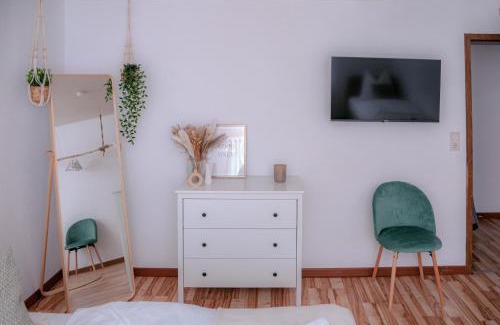 Haiger Apartment | Budget-Friendly Comfort at Motel Kalos with Breakfast Included