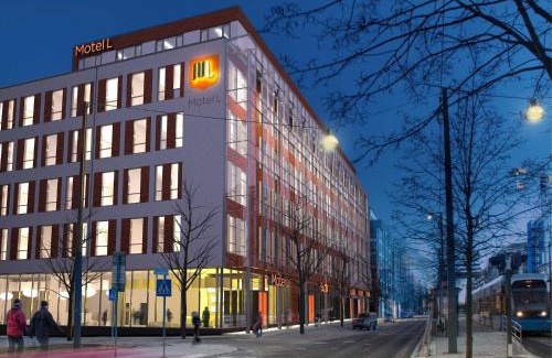 Sodra Hammarbyhamnen Hotel | Discover Motel L Hammarby Sjöstad: Pet Friendly & Accessible