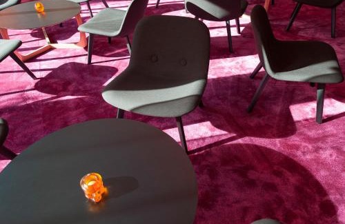 Sodra Hammarbyhamnen Hotel | Discover Motel L Hammarby Sjöstad: Pet Friendly & Accessible