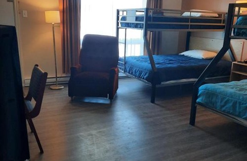 Matane Hotel | Oceanfront Motel Le Campagnard de Matane for Family Getaways