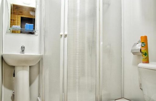 Pavlovsk House | Budget-Friendly Stay at Motel MaksiM-4 DON with Breakfast