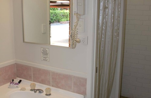 Mount Pleasant Hotel | Pet-Friendly Motel Northview in Mackay - Rated 9/10