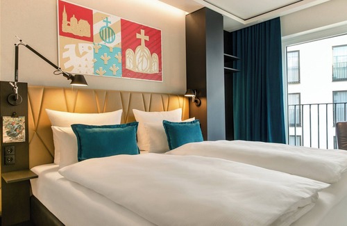 Aachen Hotel | Explore Motel One Aachen: Rated 9/10 with Family-Friendly Amenities