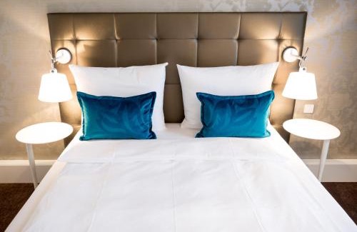 Magdeburg Hotel | Comfortable Stay at Motel One Magdeburg - Pet & Child Friendly