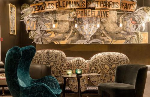 12th Arrondissement Hotel | Discover Motel One Paris-Porte Dorée: Pet-Friendly Comfort