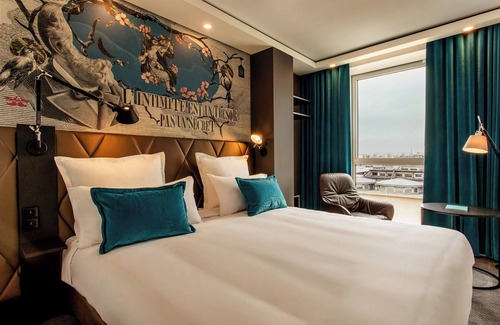 12th Arrondissement Hotel | Discover Motel One Paris - Porte Dorée with Spa & Breakfast