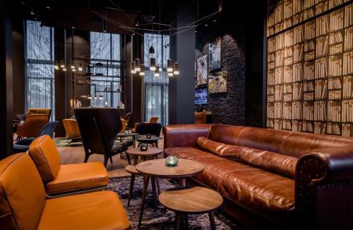 Feuerbach-Ost Hotel | Discover Comfort at Motel One Stuttgart-Feuerbach