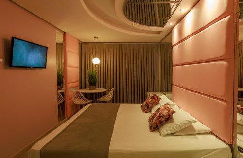 Tapera Hotel | Budget-Friendly Motel Paradiso - Tapera with Hot Tub & Breakfast