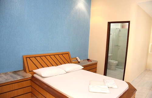Lorena Hotel | Budget-Friendly Stay at Motel Passport with Breakfast Included