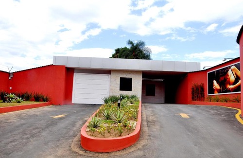 Lorena Hotel | Budget-Friendly Stay at Motel Passport with Breakfast Included