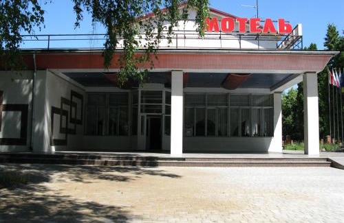 Sukhinovka Hotel | Budget-Friendly Motel Poltava with Breakfast & Accessibility