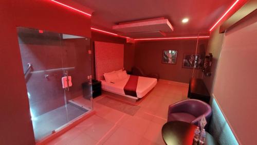 Queretaro Hotel | Budget-Friendly Motel Real de Queretaro with Hot Tub & Breakfast