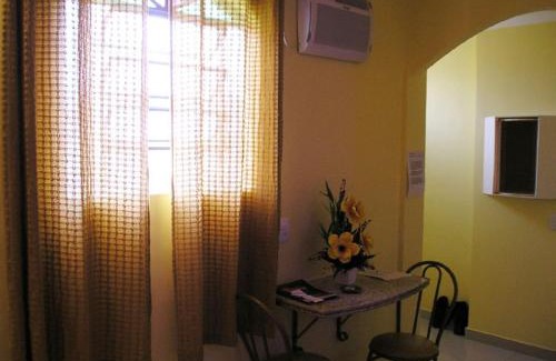 Cinquentenario Hotel | Budget-Friendly Stay at MOTEL RED LOVE with Breakfast