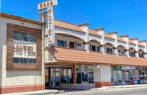Tijuana Hotel | Budget-Friendly Motel Reno: Enjoy Breakfast & Pet Friendly Stays