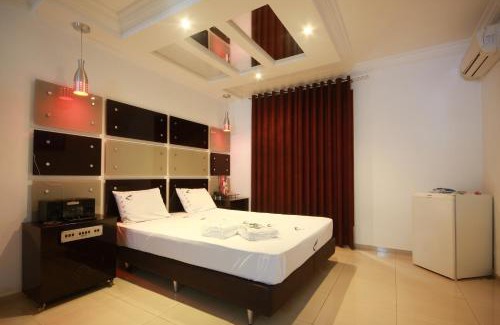 Jardim Pari Hotel | Budget-Friendly Motel Replay Paulinia with Hot Tub Access