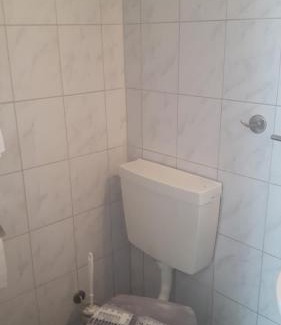 Goehrde Hotel | Budget-Friendly Motel Route 216 with Pet-Friendly Amenities