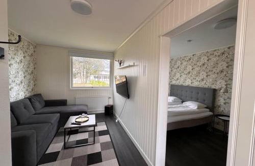 Rattvik Apartment | Family-Friendly Stay at Motell Fyra Hästar with Kitchen Access