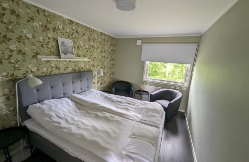 Rattvik Apartment | Family-Friendly Stay at Motell Fyra Hästar with Kitchen Access