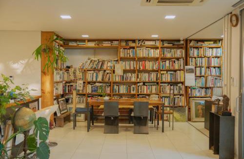 Heyri Art Village House | Inviting Motif No.1 Guest House: Rated 9/10 & Family-Friendly