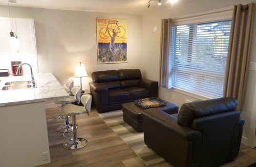 Crofton House | Experience the Crofton Seawalk: Bicycle and Motorcycle Friendly