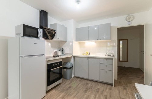 Bondy Apartment | Top-Rated Moulin à Vent Sud: Family-Friendly Getaway Near Paris