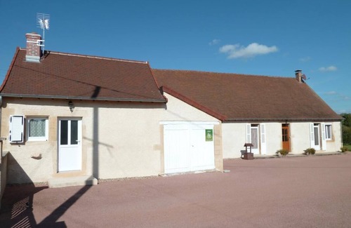 Saint-Leger-les-Paray House | Family-Friendly Moulin de Lafin in Saint-Léger-les-Paray