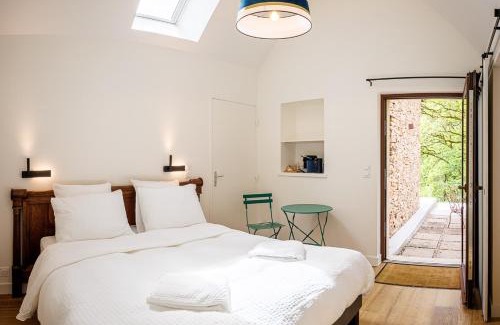 Perassay Bed & Breakfast | Renowned Moulin de Retord: Cozy Rooms & Breakfast Included